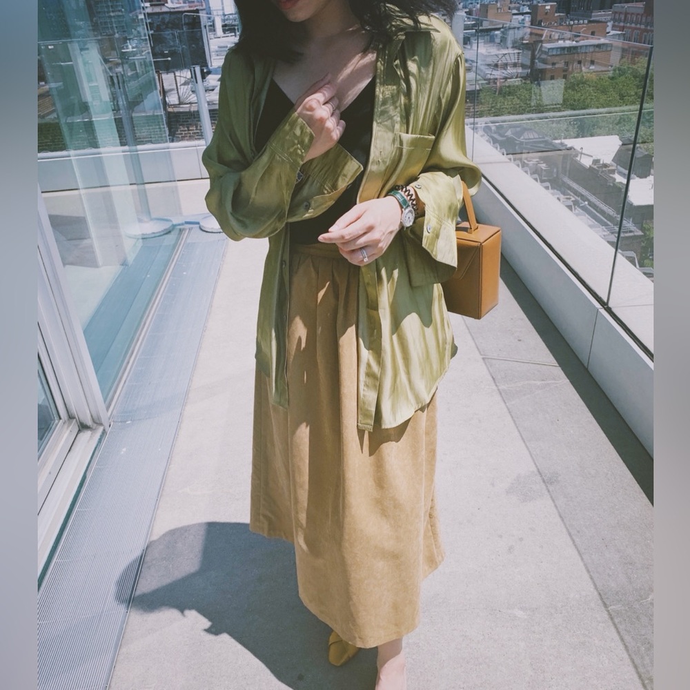 Satin‎ high shine green button down shirt